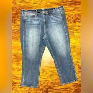 NYDJ Shape Curves 360 High Rise Capris Plus Size 28